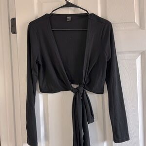 Long sleeve tie front crop top